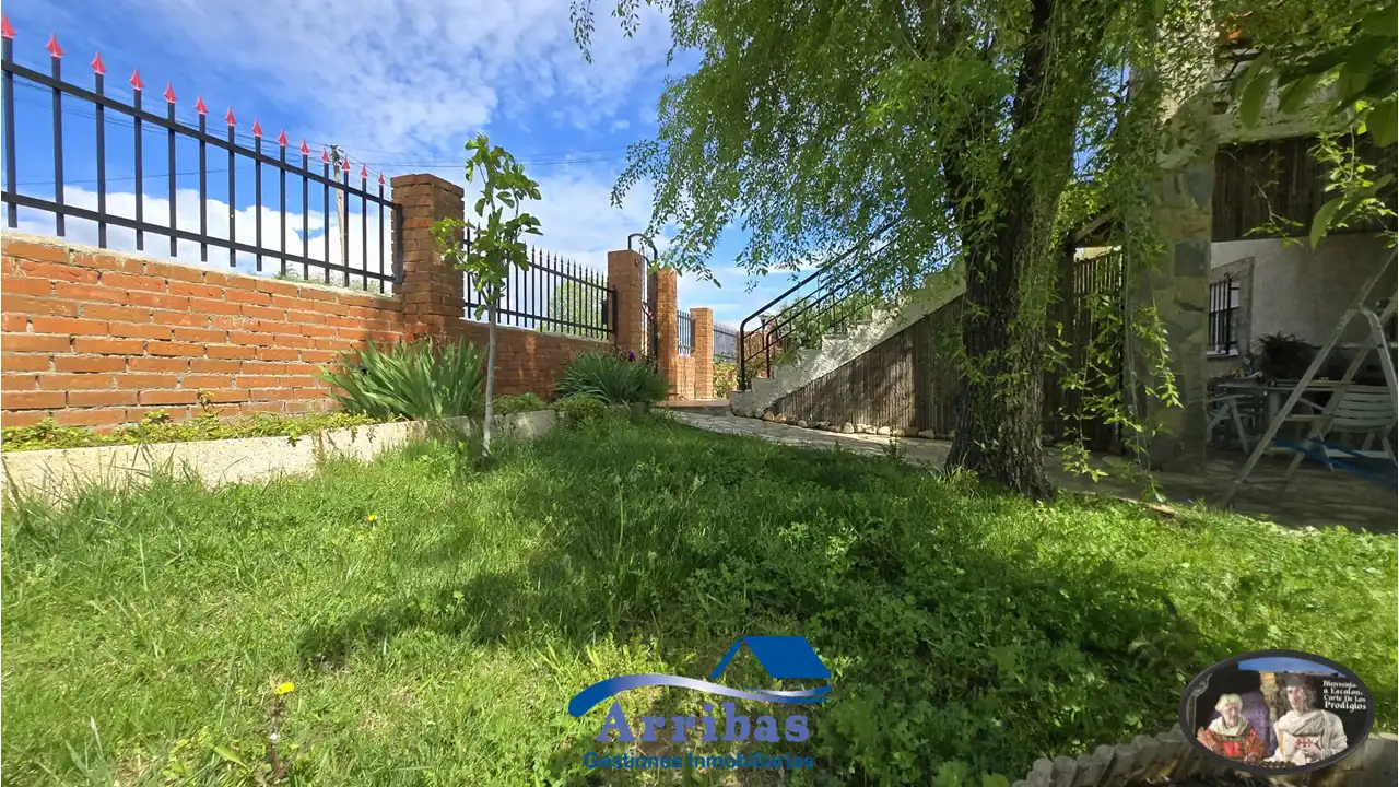 Exterior view of Houses for sale in Escalona  with Heating, Private garden and Terrace