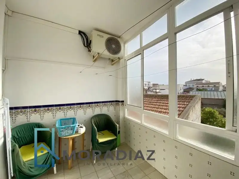 Vista exterior de Pis en venda en Don Benito amb Aire condicionat, Terrassa i Balcó