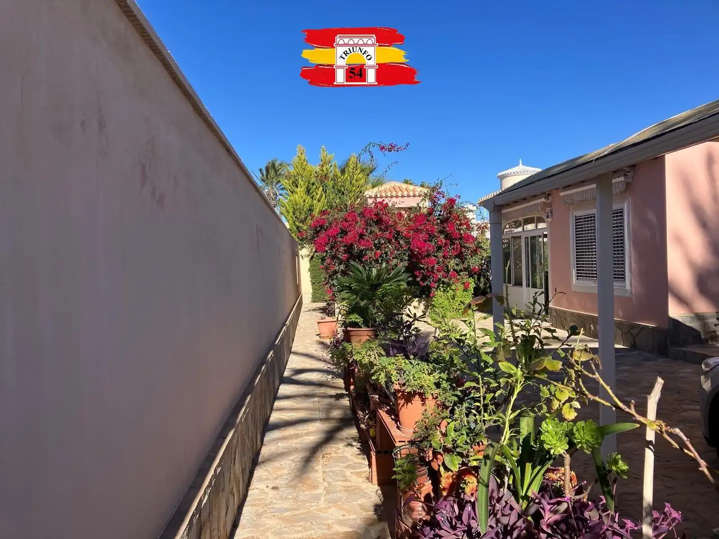 Jardí de Casa o xalet en venda en Orihuela amb Aire condicionat, Calefacció i Jardí privat