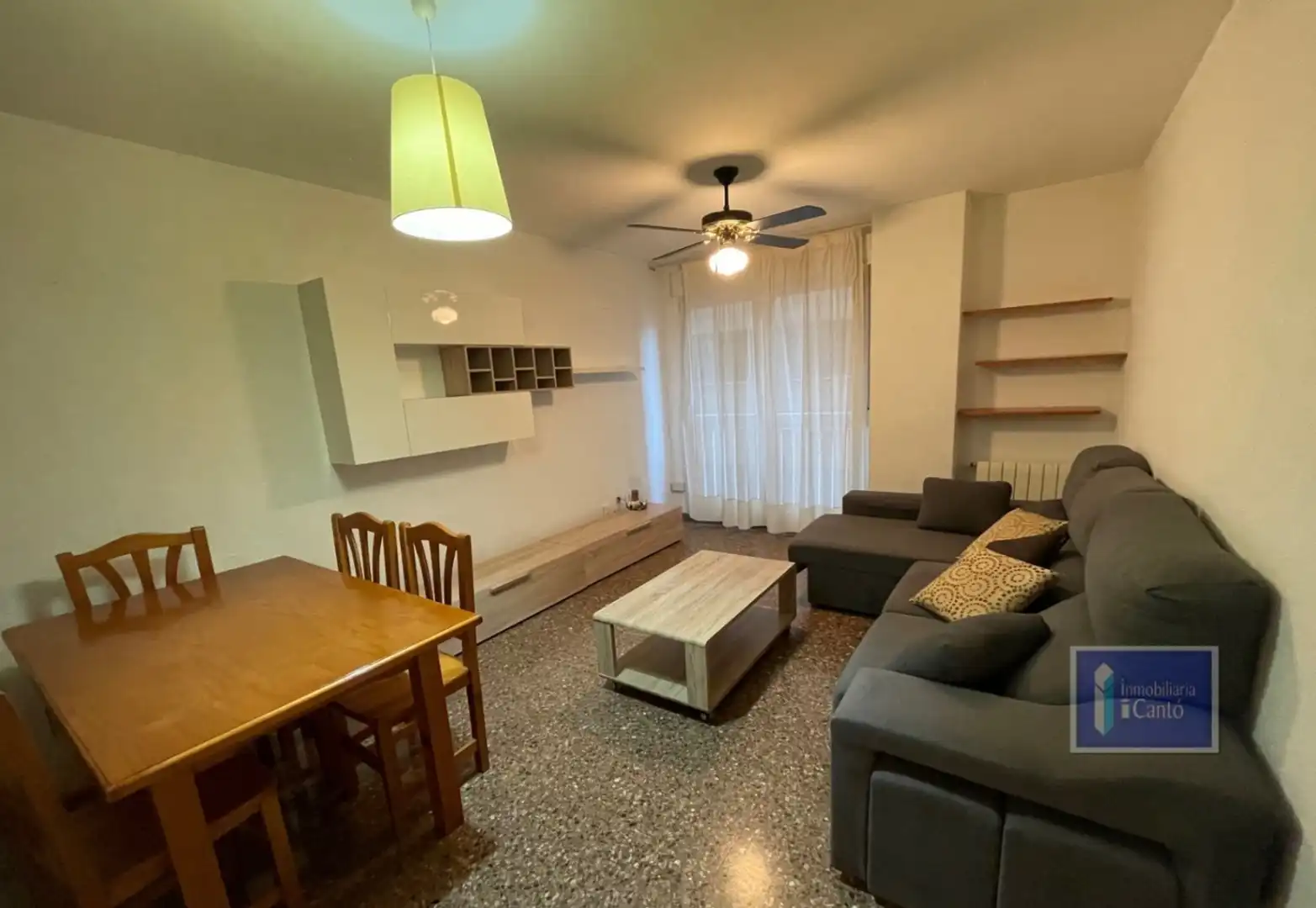 Piso con terraza en venta en Zona Nord