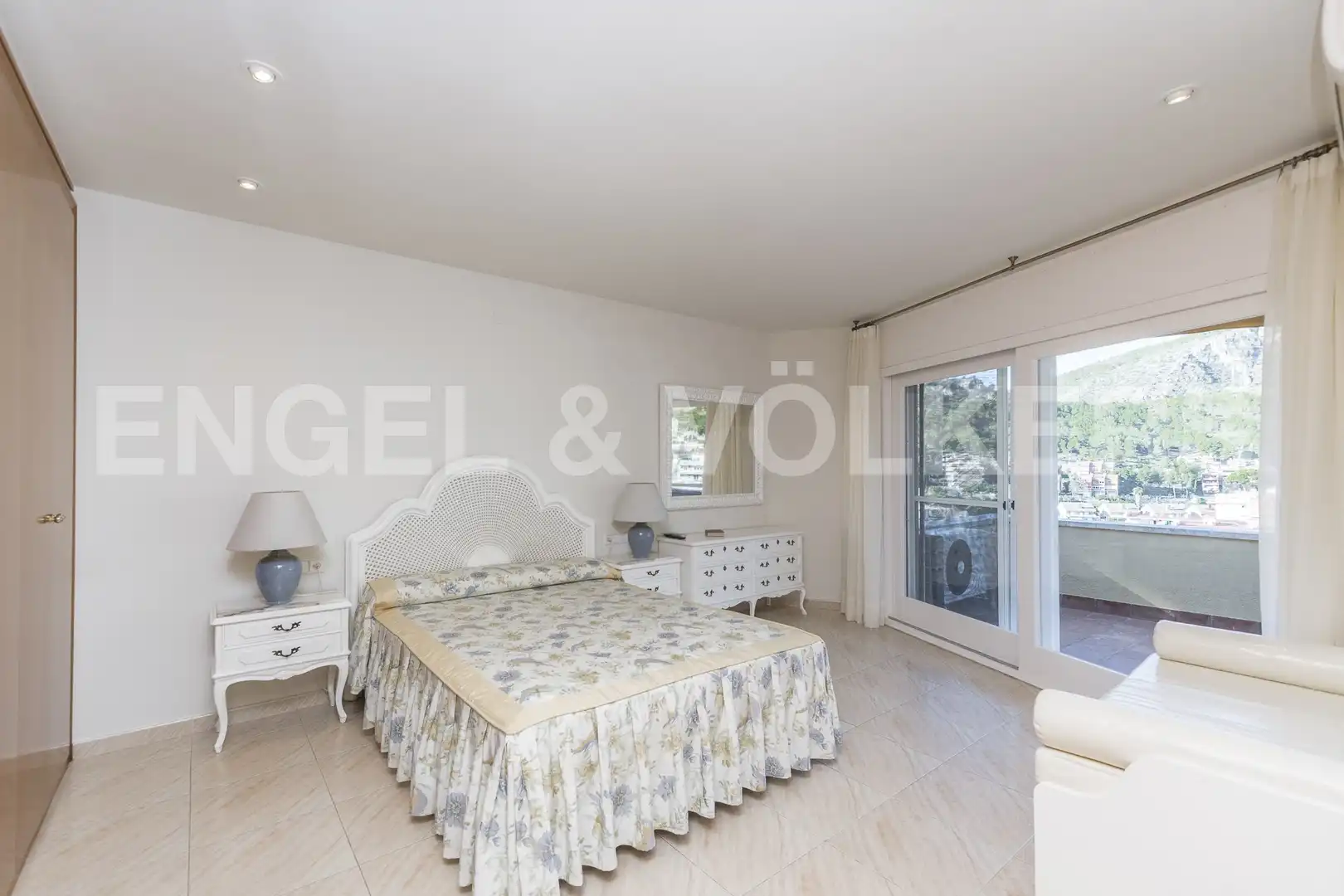 Dormitori de Casa o xalet en venda en Castelldefels amb Aire condicionat, Calefacció i Jardí privat