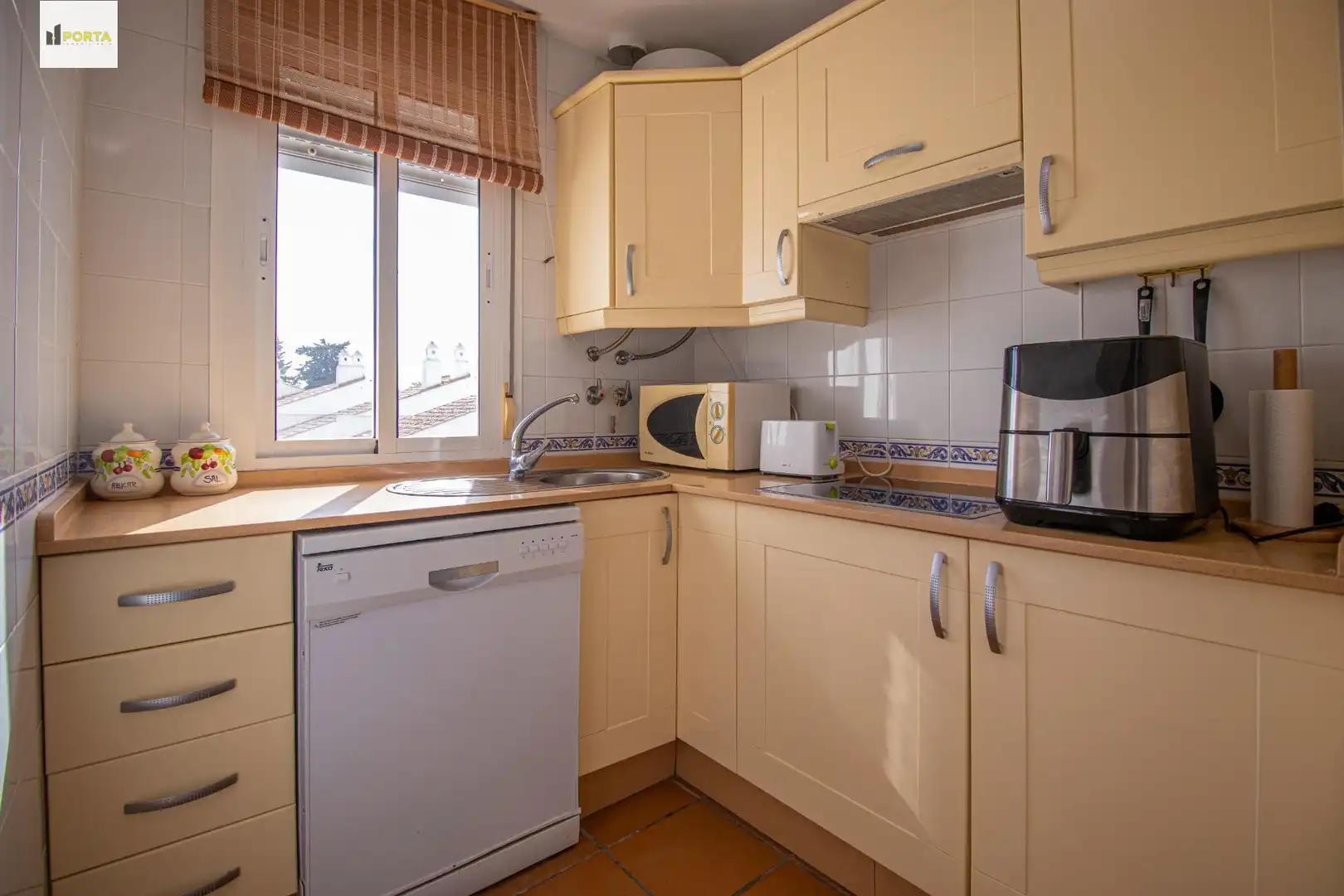 Küche von Maisonette zum Verkauf in Sanlúcar de Barrameda mit Gemeinschaftspool