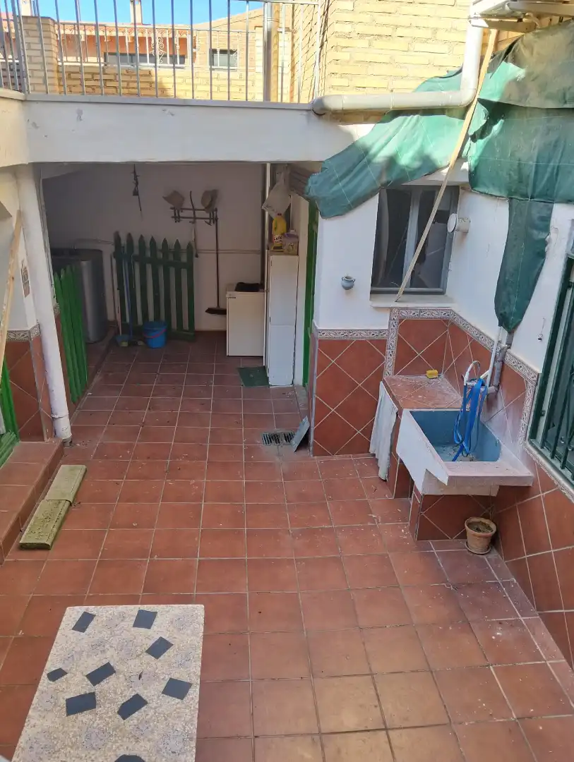 Casa o xalet en venda en Hellín amb Aire condicionat, Calefacció i Parquet