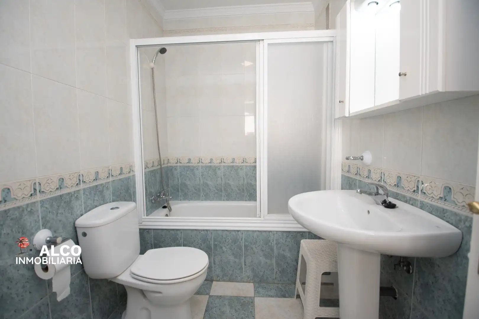 Badezimmer von Wohnung zur Miete in Torrox mit Terrasse