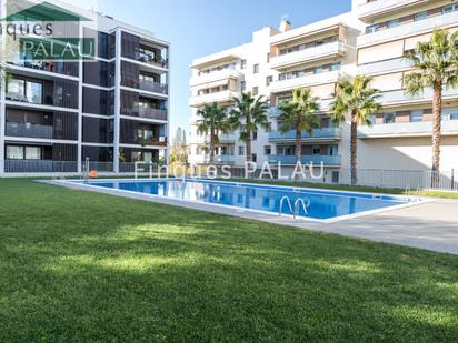 Swimming pool of Flat for sale in Sant Just Desvern  with Air Conditioner, Heating and Terrace