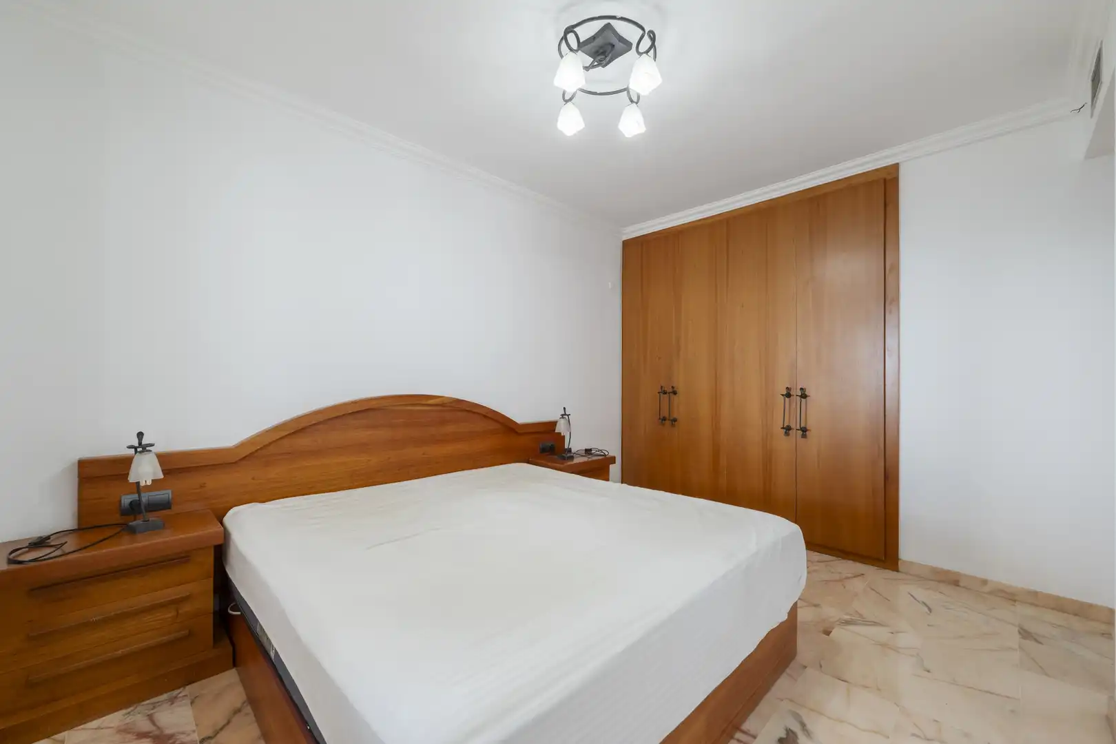 Apartamento con piscina en venta en Torrequebrada, imagen 9