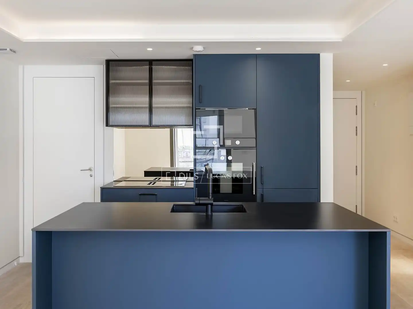 Cocina de Piso en venta en Barcelona con Aire acondicionado, Terraza y Piscina
