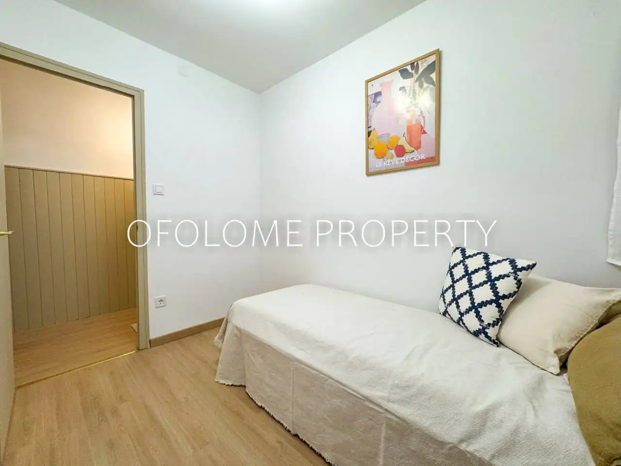 Bedroom of Flat for sale in Barcelona  with Air Conditioner, Heating and Parquet flooring