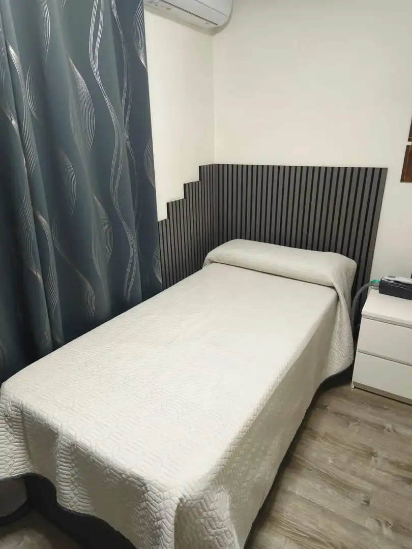 Habitación de Planta baja en venta en Málaga con Aire acondicionado, Terraza y Amueblado