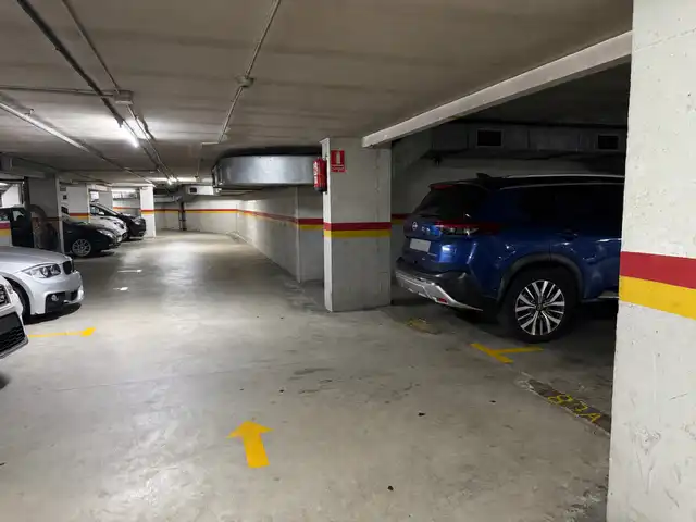Einzelparkplatz mit Aufzug zum Verkauf in Carrer de Pitàgores 7, imagen 6