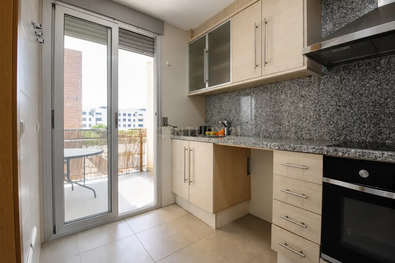 Küche von Wohnungen zur Miete in Bellreguard mit Balkon
