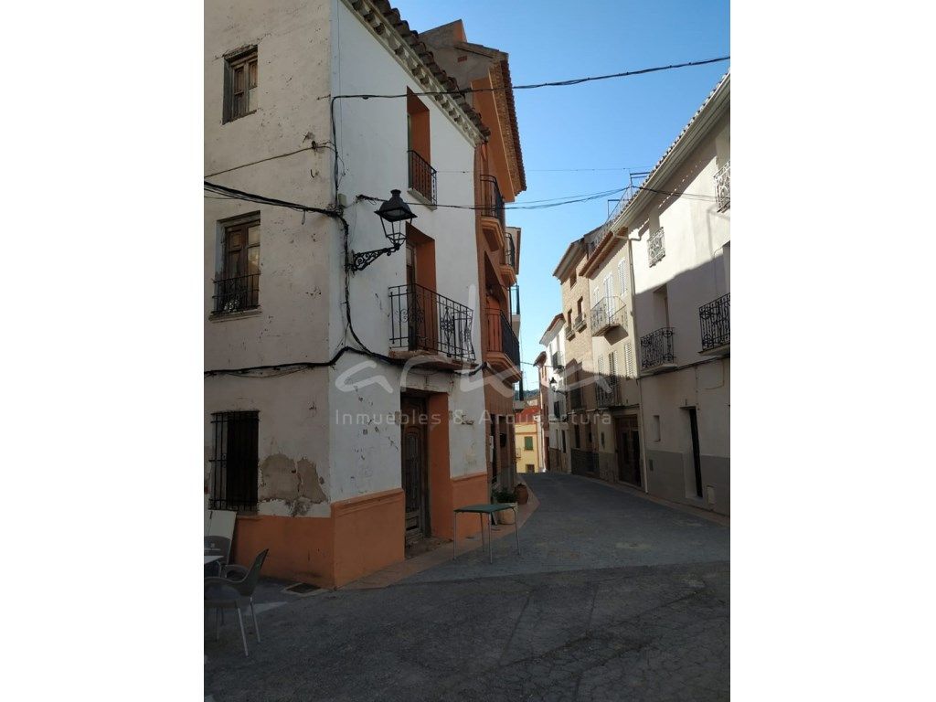 Exterior view of House or chalet for sale in Toràs