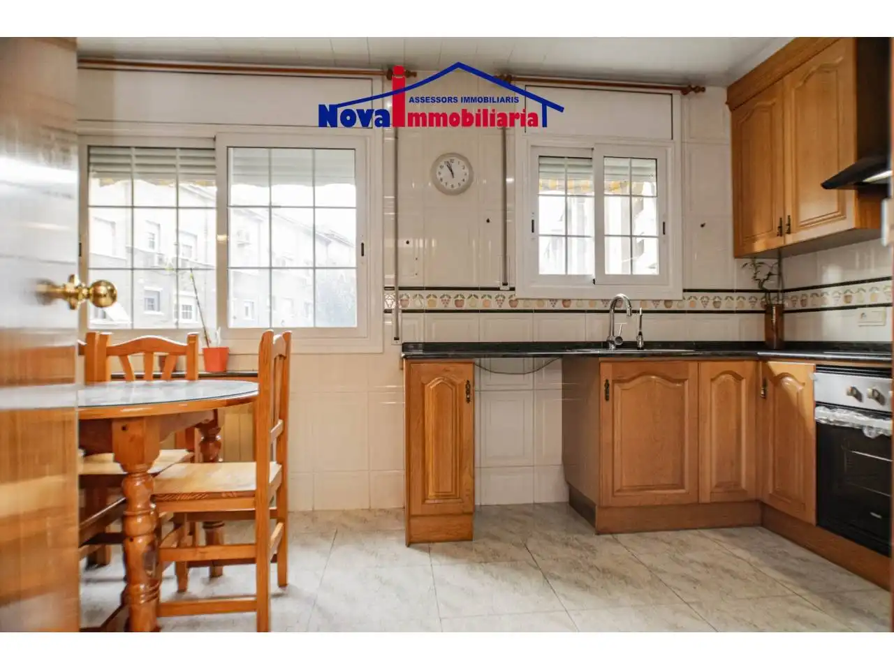 Duplexes for rent in Calle de les Assutzenes, Torrent Ballester