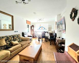 Living room of Flat for sale in Vigo   with Heating, Parquet flooring and Terrace