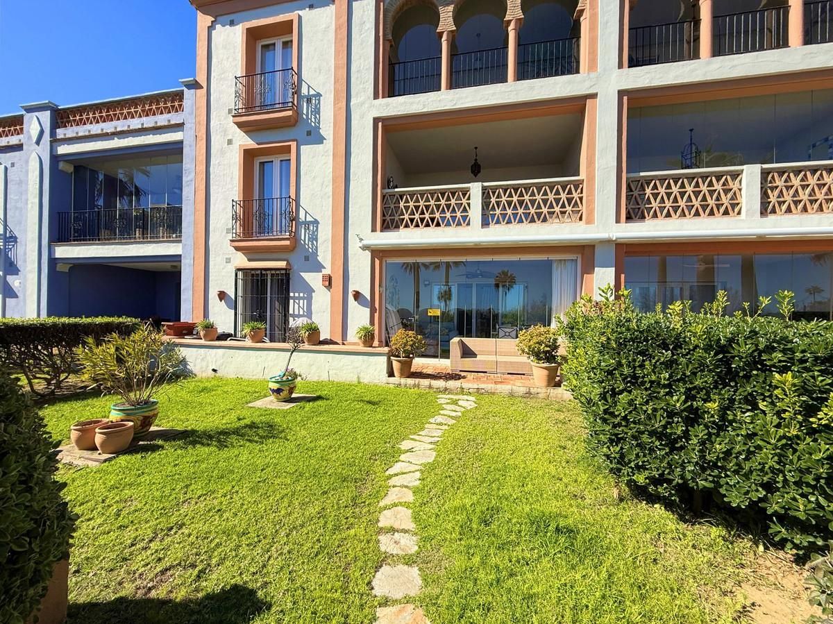 Vista exterior de Planta baja en venta en Casares con Aire acondicionado, Calefacción y Terraza
