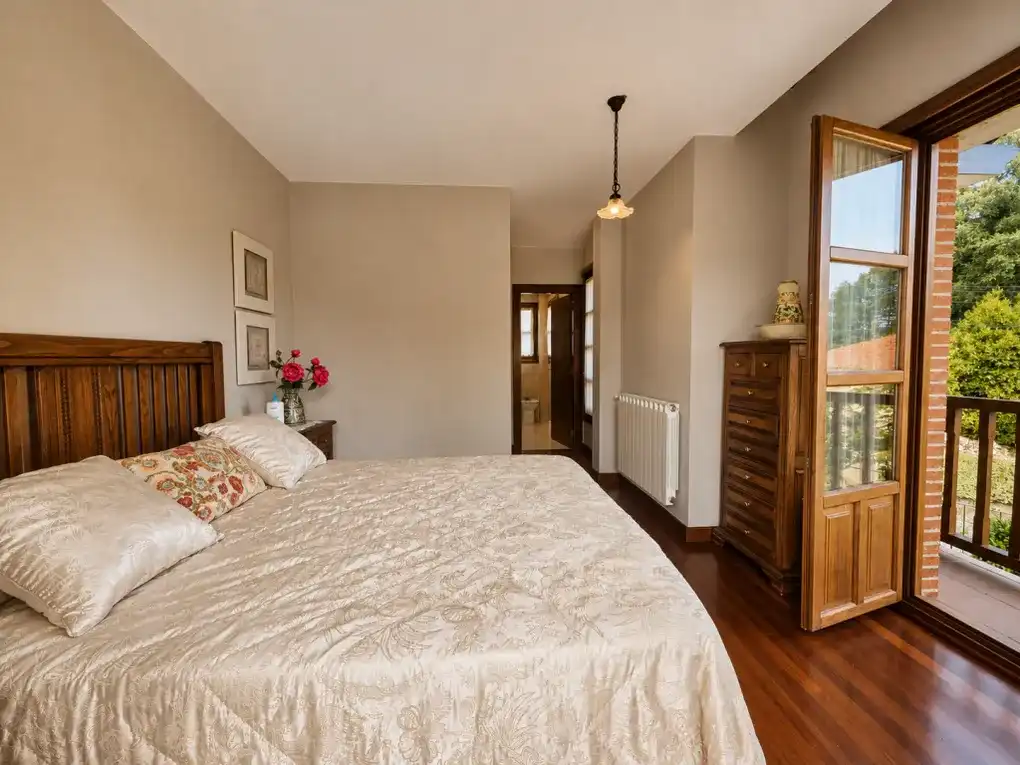 Habitación de Casa o chalet en venta en Ribadedeva con Calefacción, Jardín privado y Terraza