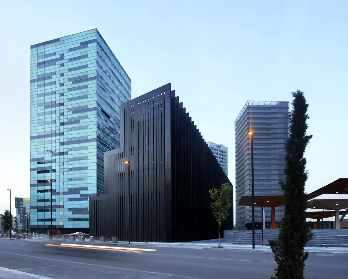 Oficina de alquiler en N/A, Bellvitge