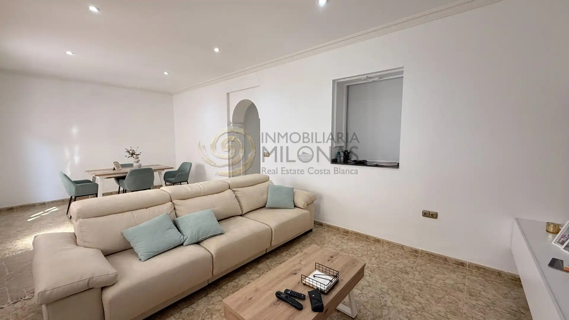 Sala d'estar de Pis en venda en La Nucia amb Aire condicionat, Calefacció i Terrassa