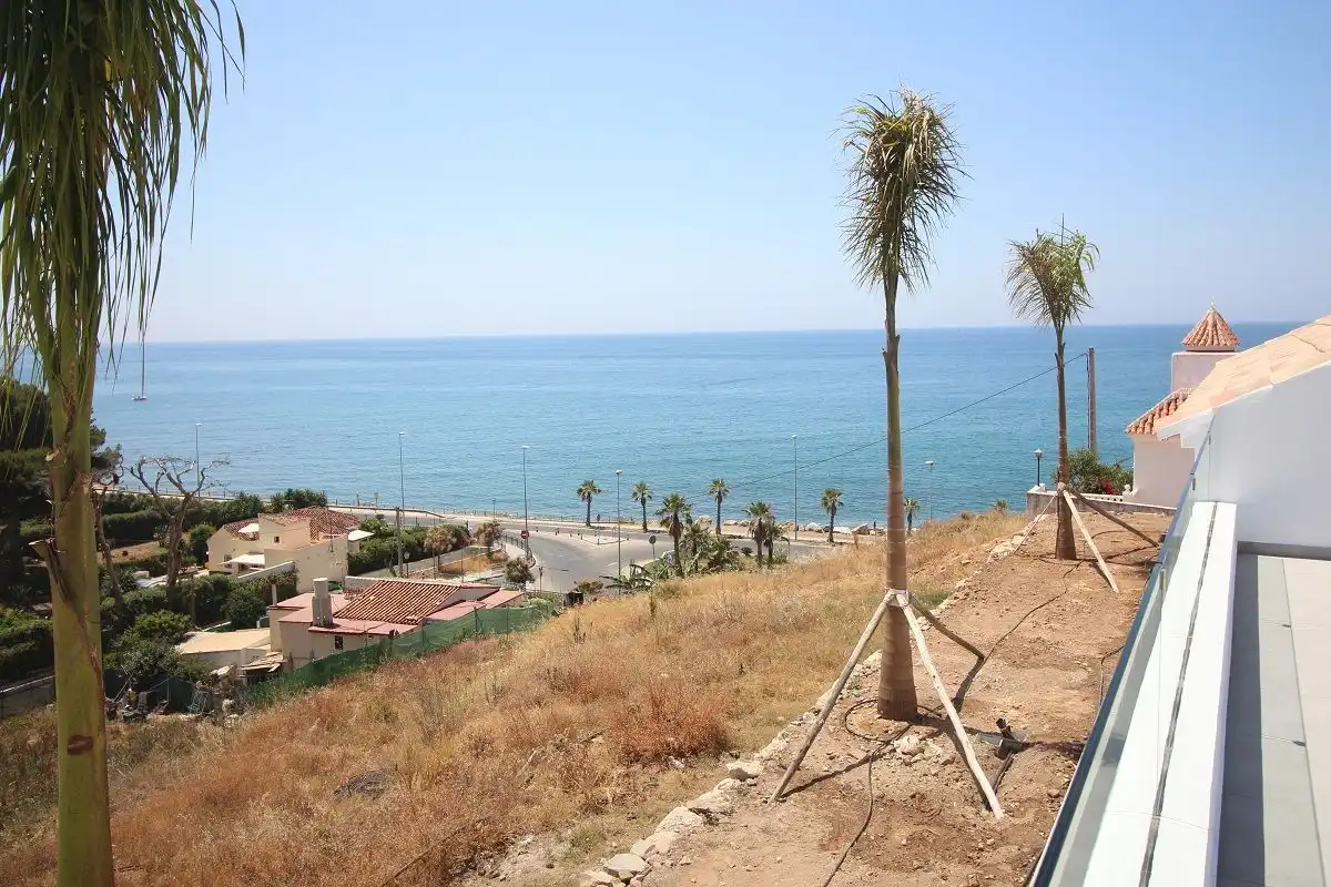 Casa o xalet de lloguer en Nerja amb Aire condicionat, Jardí privat i Traster