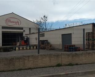 Vista exterior de Nau industrial en venda en Llambilles