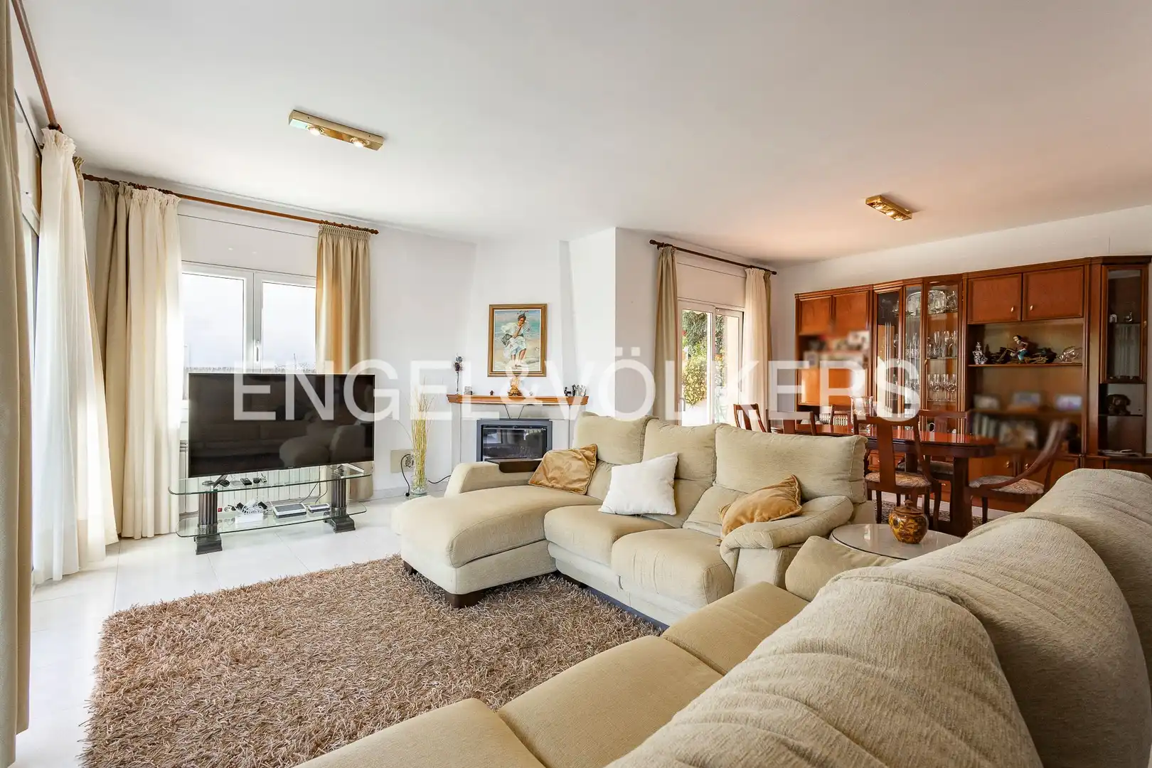 Sala d'estar de Casa o xalet en venda en Castelldefels amb Aire condicionat, Calefacció i Jardí privat