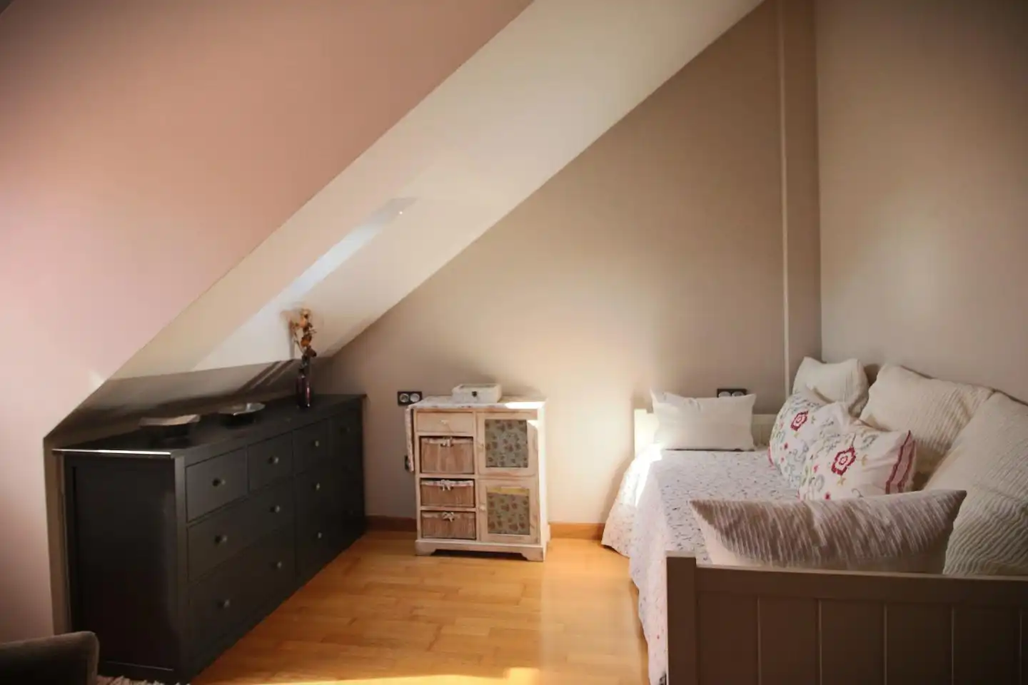 Habitación de Casa adosada en venta en Gijón  con Calefacción y Terraza