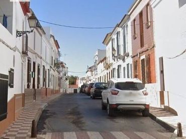 Piso en venta en Calle INFANTA MARIA LUISA