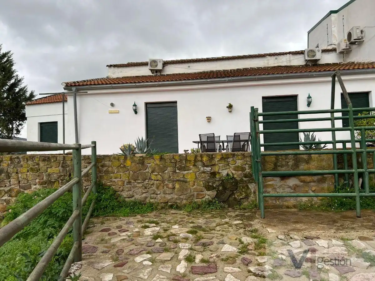 Country homes for sale in El Gastor
