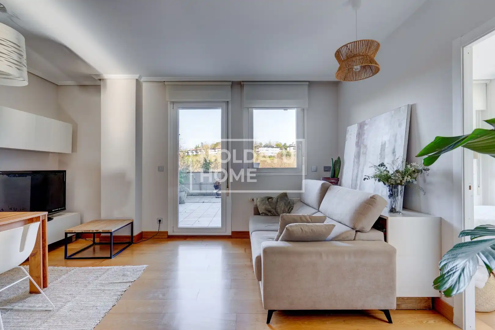 Sala d'estar de Dúplex en venda en Donostia - San Sebastián  amb Calefacció i Terrassa