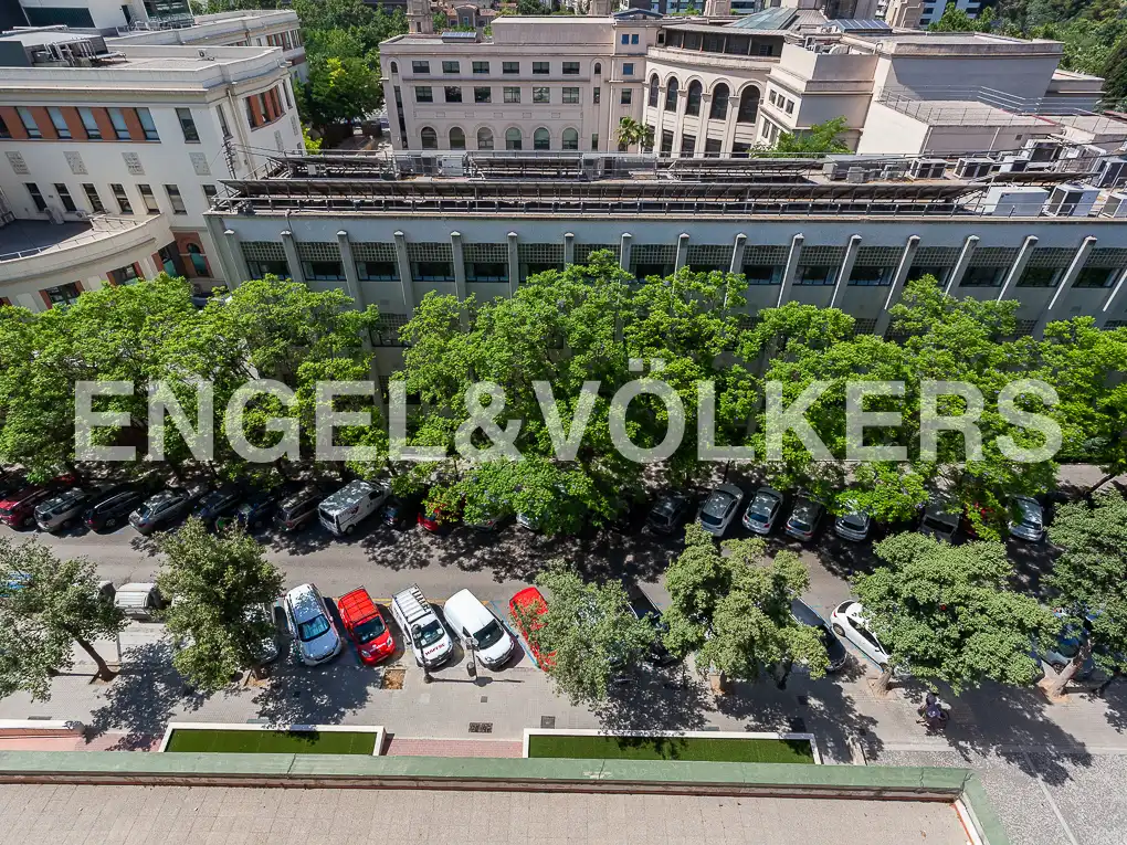 Parking of Flat for rent in Valencia  with Air Conditioner, Heating and Terrace