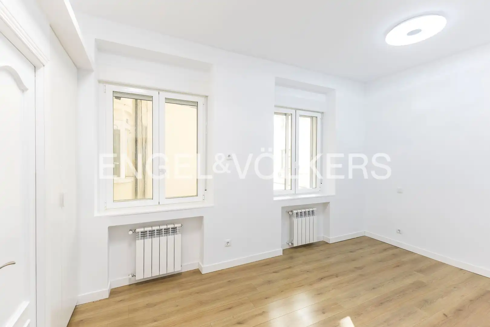 Wohnzimmer von Wohnung zur Miete in Madrid mit Klimaanlage, Heizung und Parkett