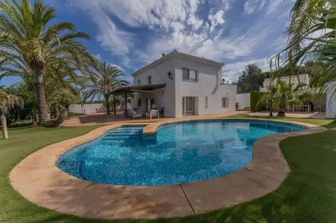 Piscina de Casa o chalet en venta en Petrer con Calefacción, Terraza y Piscina