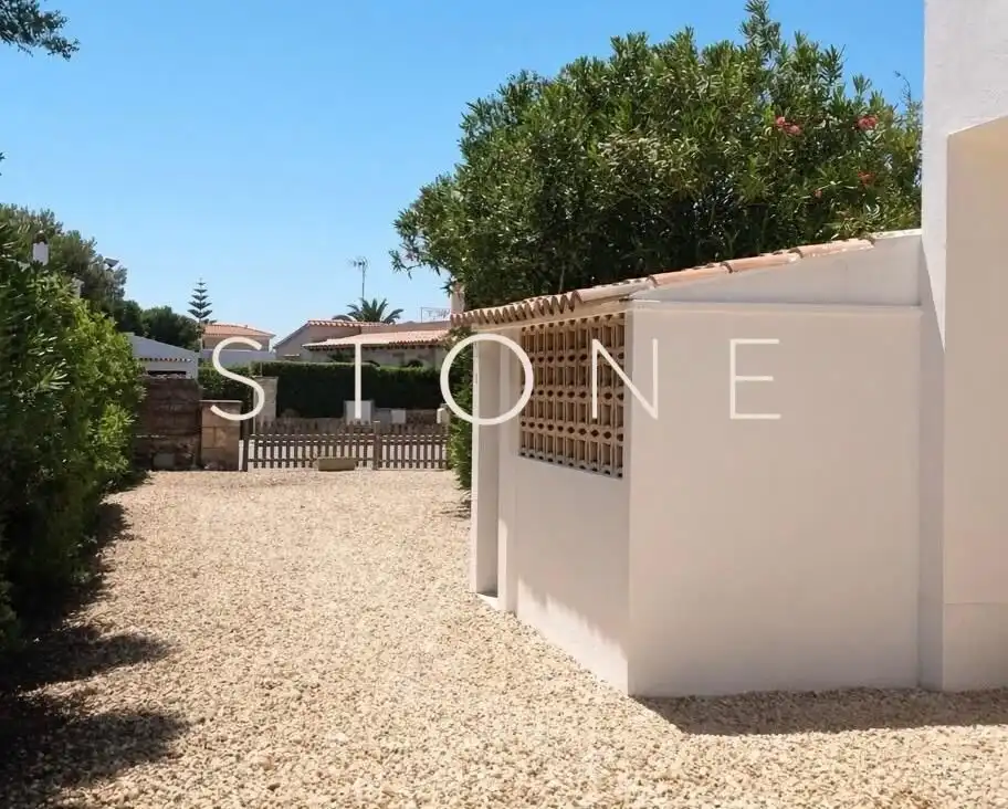 Ático con terraza en venta en Cala en Blanes, imagen 2