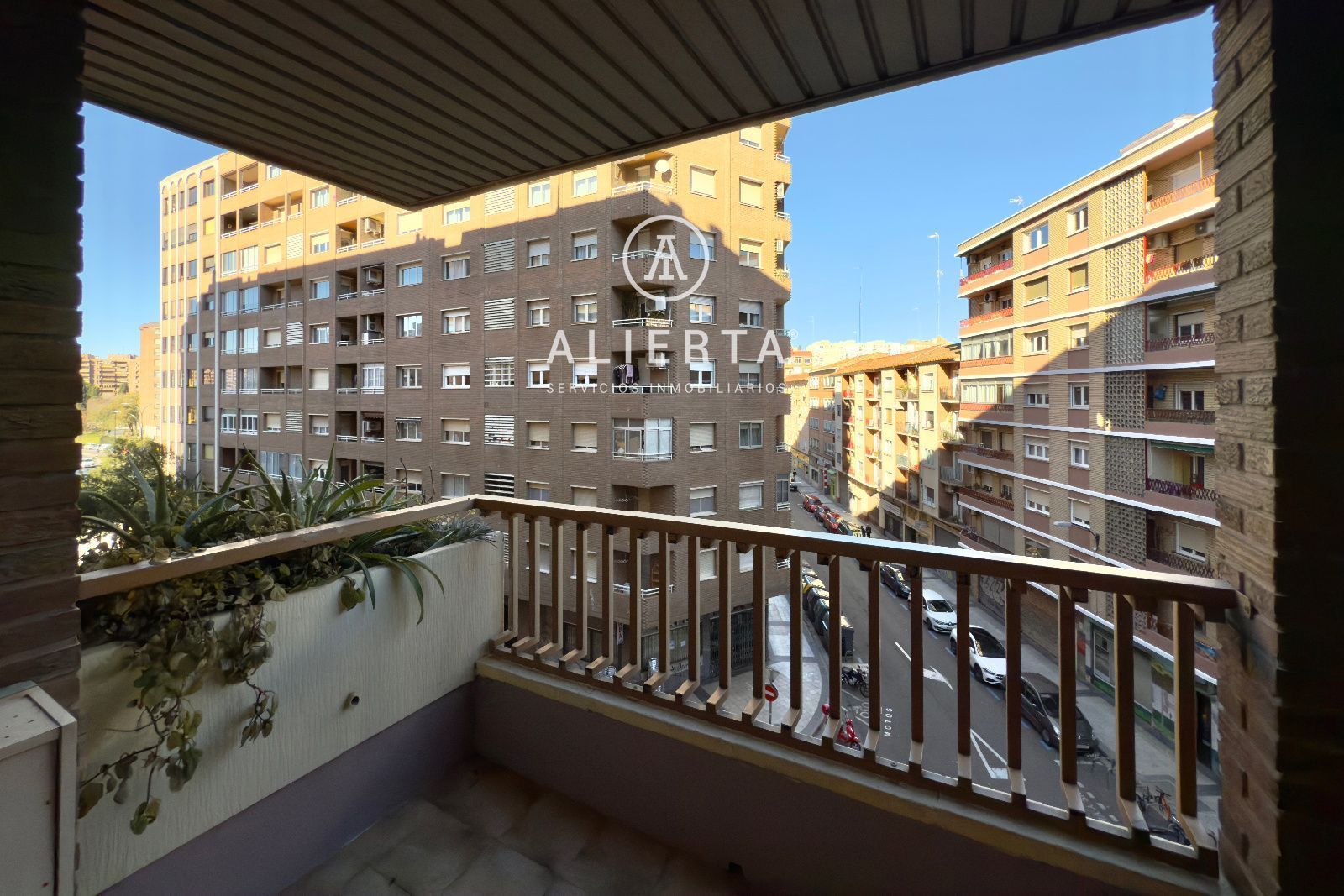 Flat to rent in Félix Burriel, La Granja, San José