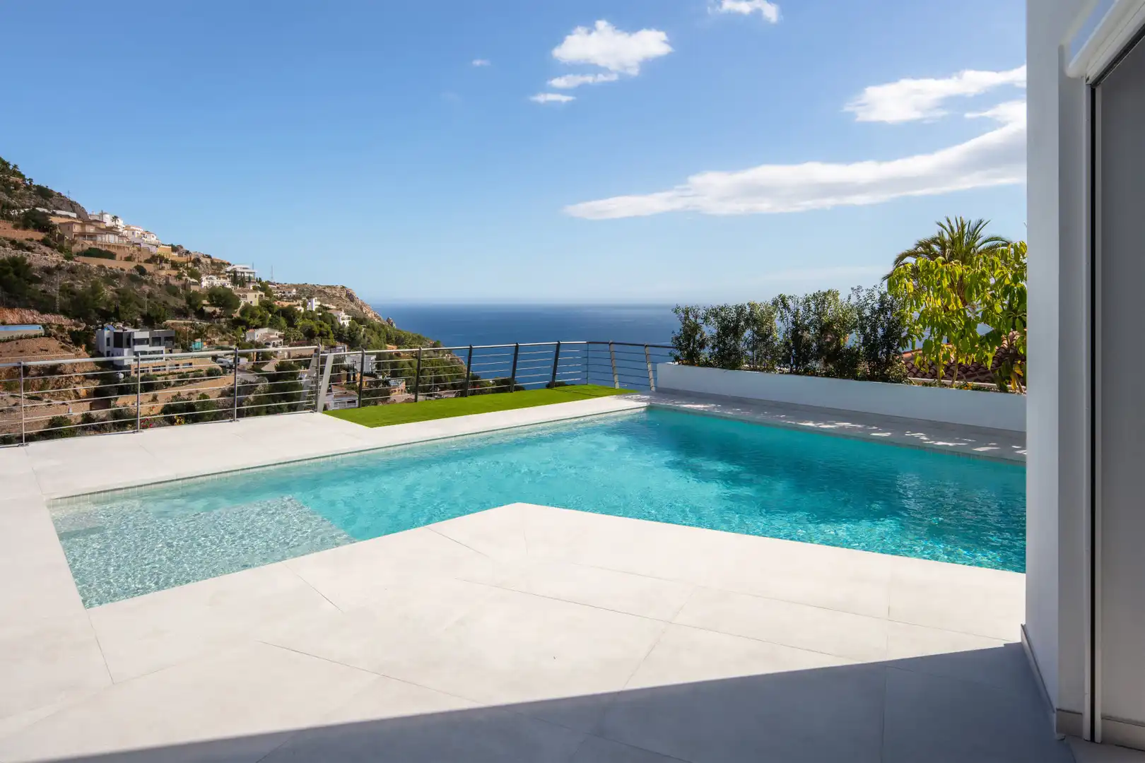 Swimming pool of Houses for sale in Jávea / Xàbia  with Air Conditioner, Private garden and Terrace