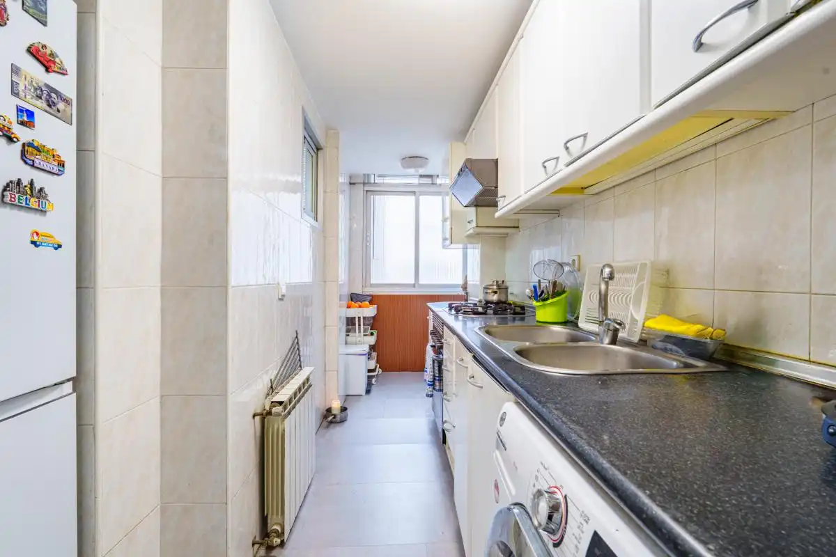 Kitchen of Flat for sale in Fuenlabrada  with Air Conditioner, Heating and Terrace