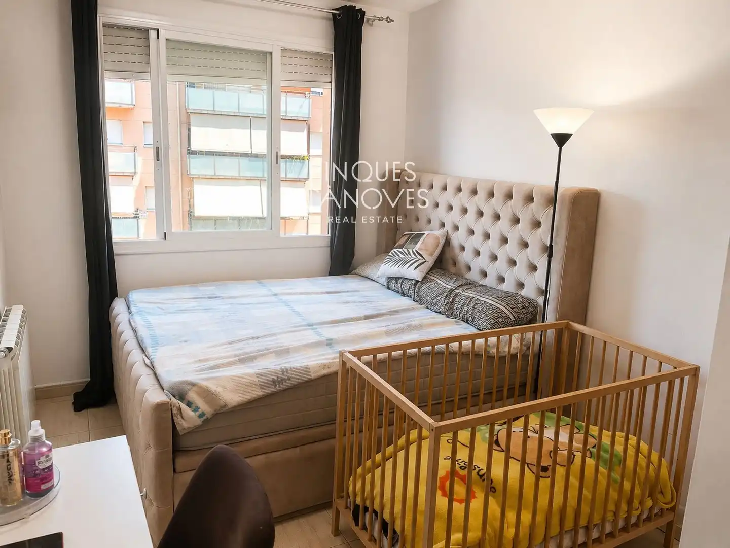 Habitación de Piso en venta en Girona con Calefacción y Terraza
