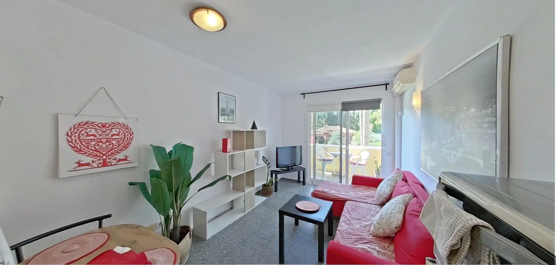 Wohnzimmer von Maisonette zum Verkauf in Marbella mit Klimaanlage, Möbliert und Internet