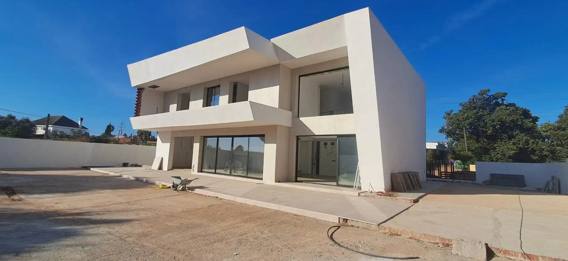 Vista exterior de Casa o chalet en venta en Torrequinto