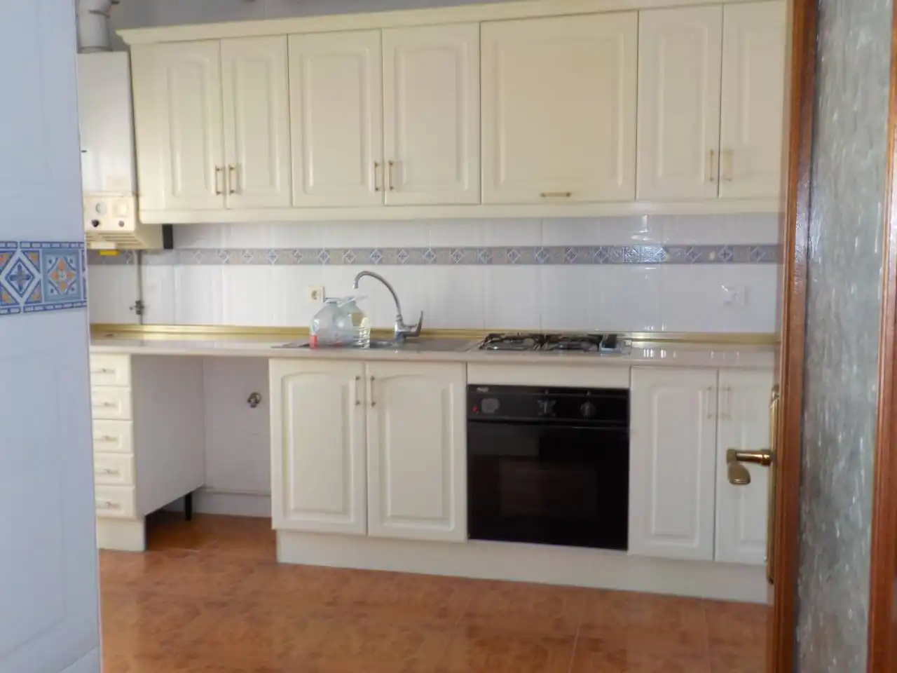 Küche von Wohnung zum Verkauf in Ciudad Rodrigo mit Heizung, Abstellraum und Balkon