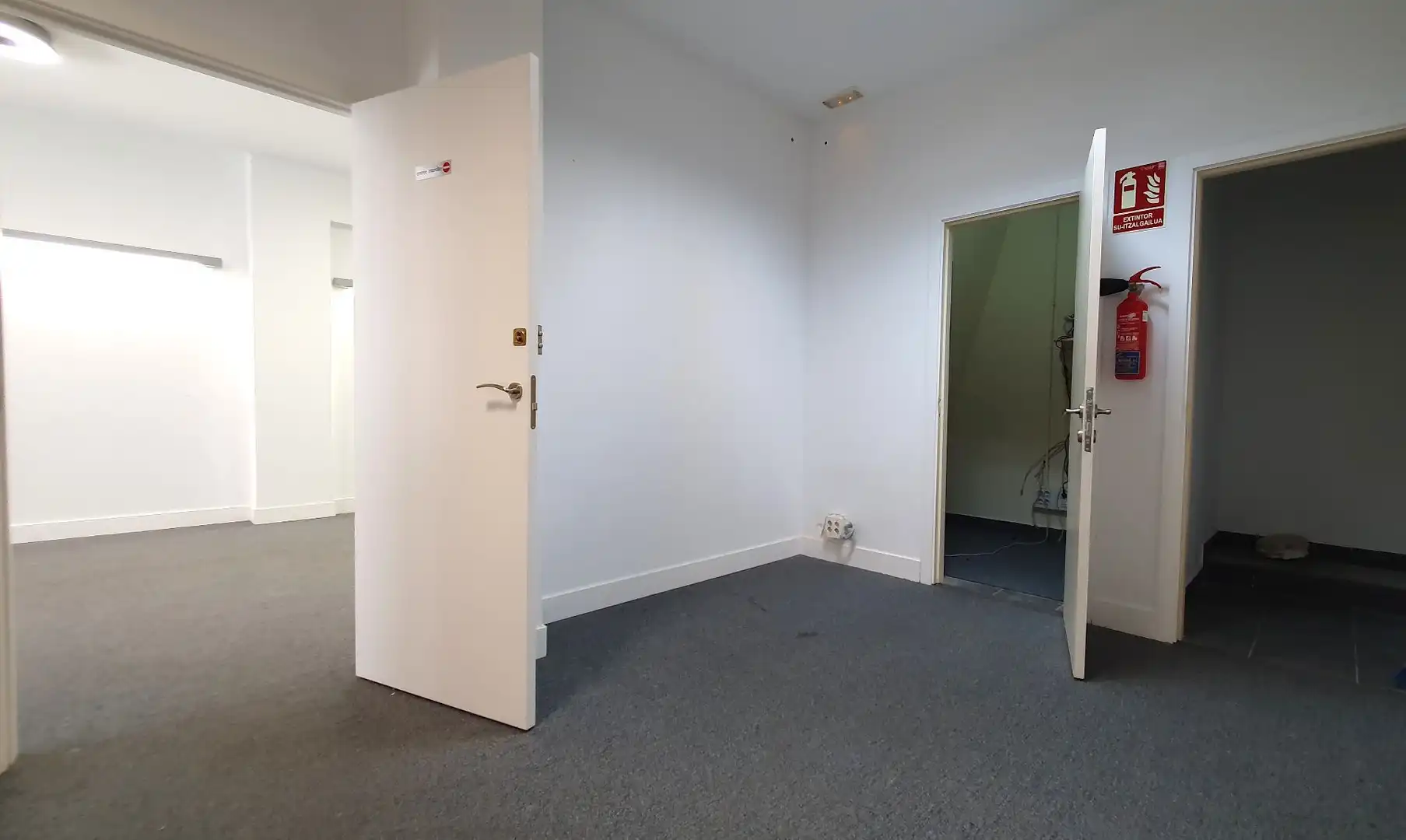 Business premises to rent in Centro - Mendibil - Santiago, imagen 20