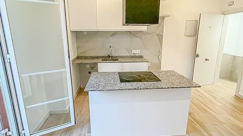 Foto 3 von Wohnung zur Miete in Barrio del Centro, Alicante / Alacant