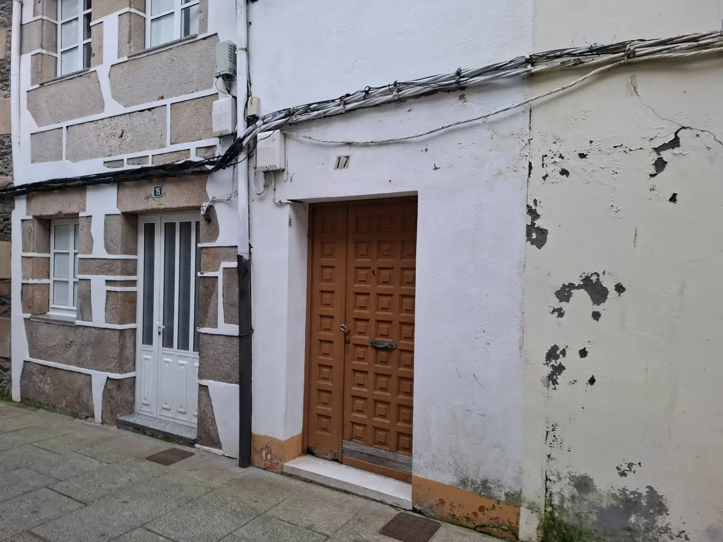 Vista exterior de Casa adosada en venda en Viveiro amb Terrassa