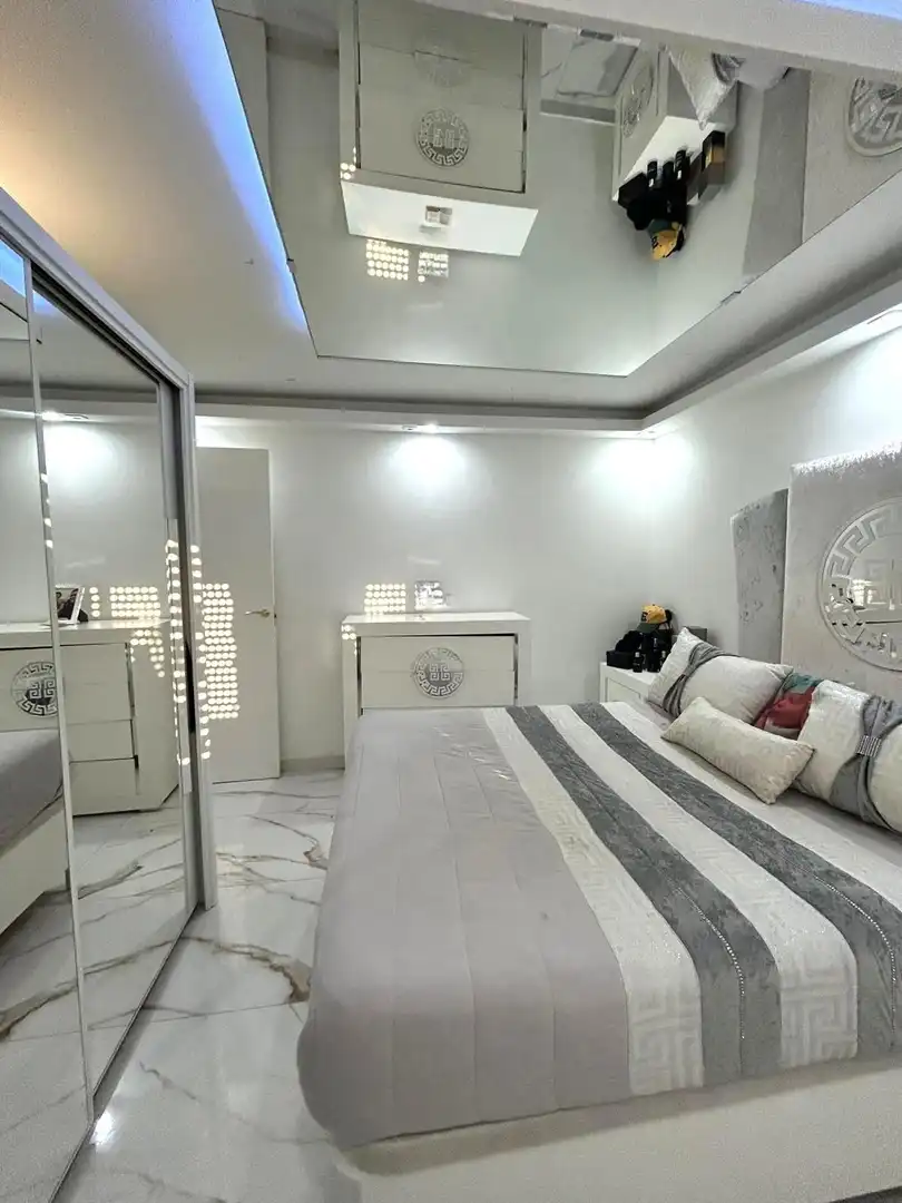 Bedroom of Flat for sale in Sevilla  with Air Conditioner and Terrace