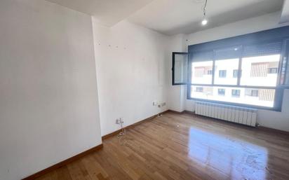 Bedroom of Apartment for sale in  Madrid Capital  with Heating, Parquet flooring and Alarm
