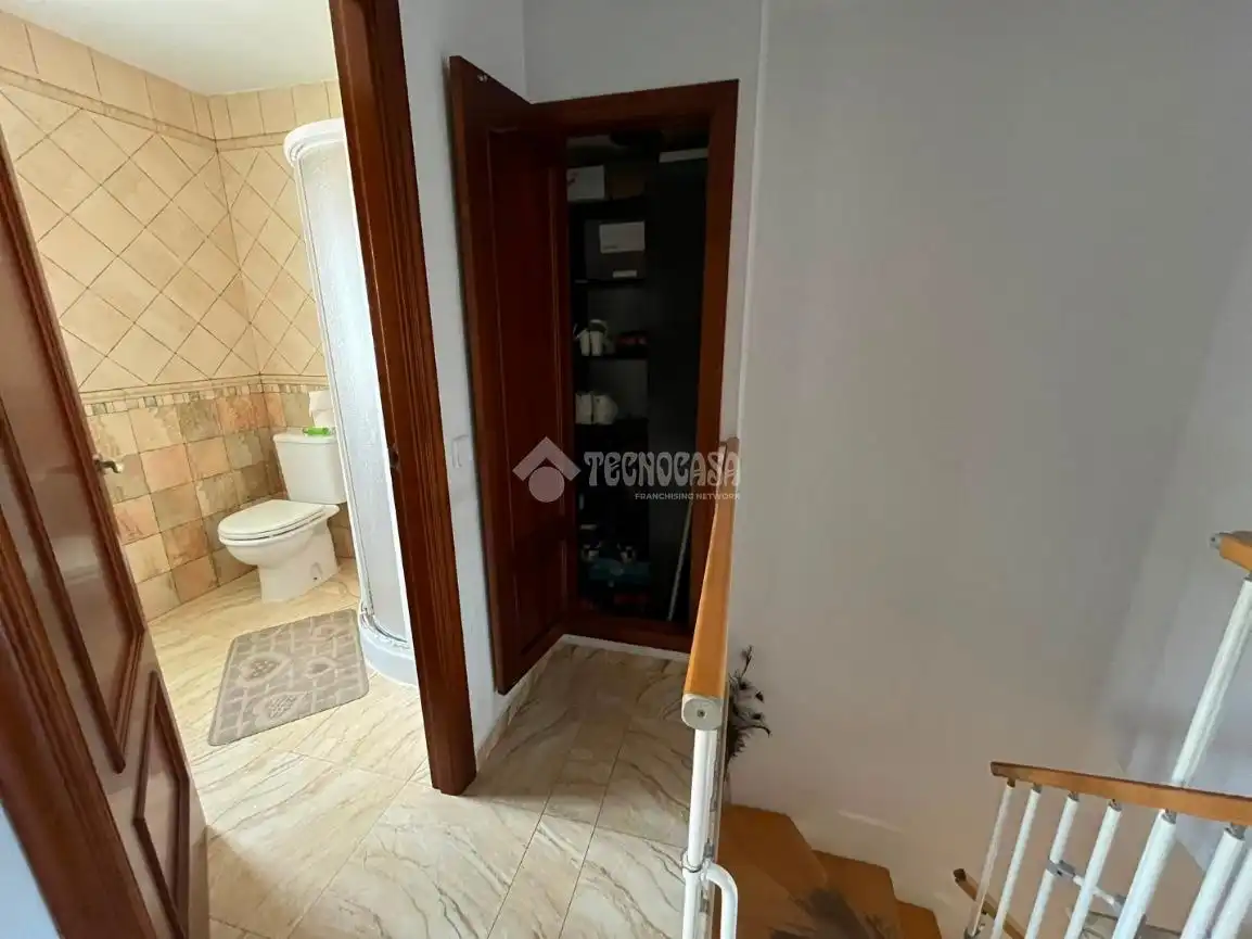 Detached homes for sale in Dos Hermanas  with Air Conditioner and Balcony