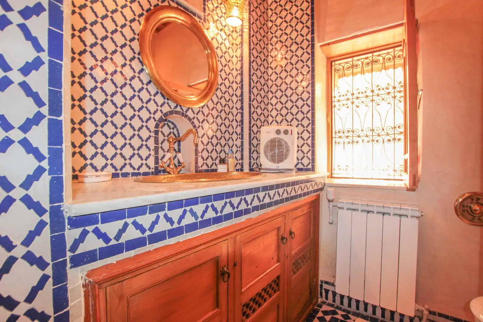 Baño de Finca rústica en venta en Melilla con Aire acondicionado, Terraza y Trastero