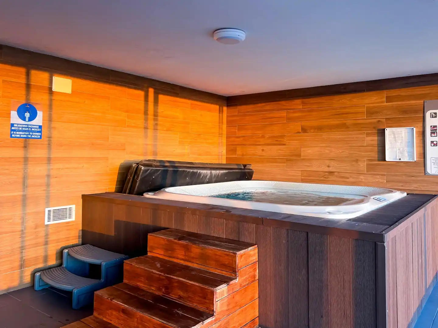 Bedroom of Apartments for sale in Adeje  with Air Conditioner, Furnished and Jacuzzi
