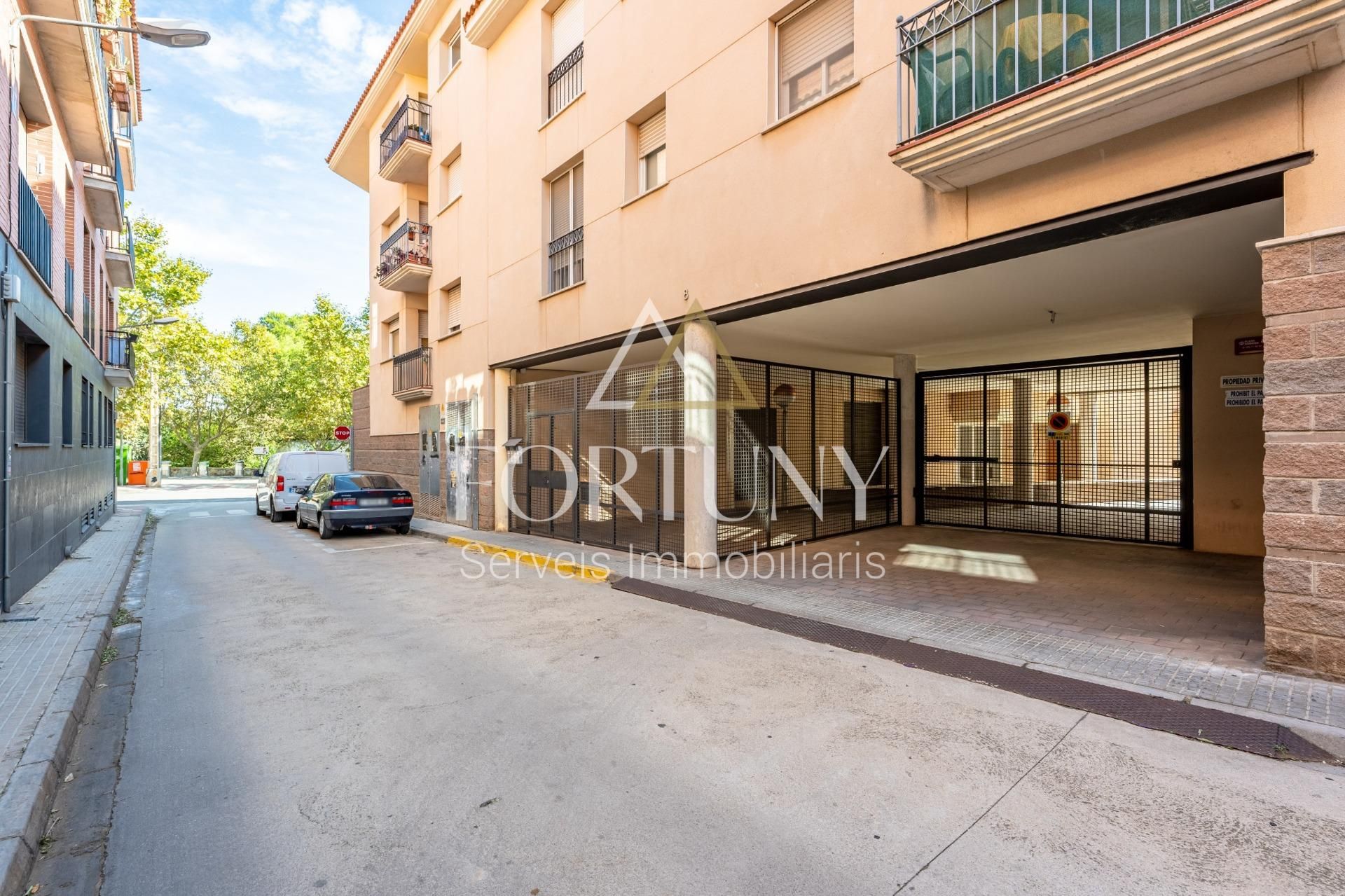 Exterior view of Flat for sale in Montbrió del Camp  with Private garden, Terrace and Balcony