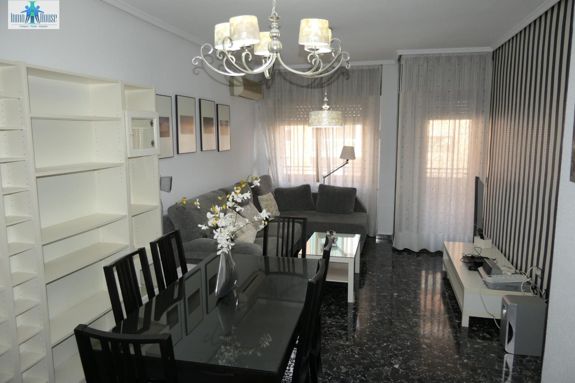 Living room of Flat to rent in  Albacete Capital  with Air Conditioner, Heating and Storage room